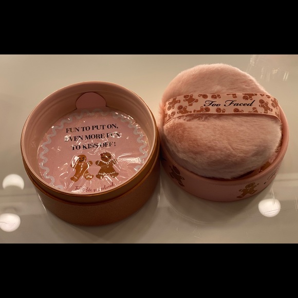 Too faced - Picture 3 of 3